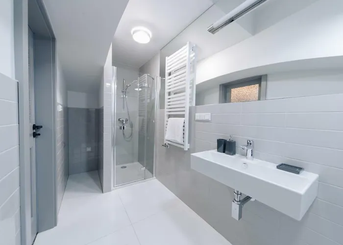 M2 Main Square 公寓 *