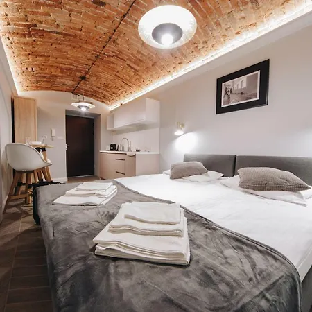 Apartment M2 Main Square *
