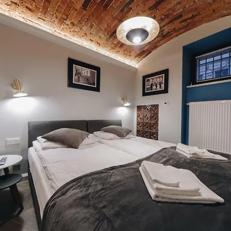 M2 Main Square Apartmán